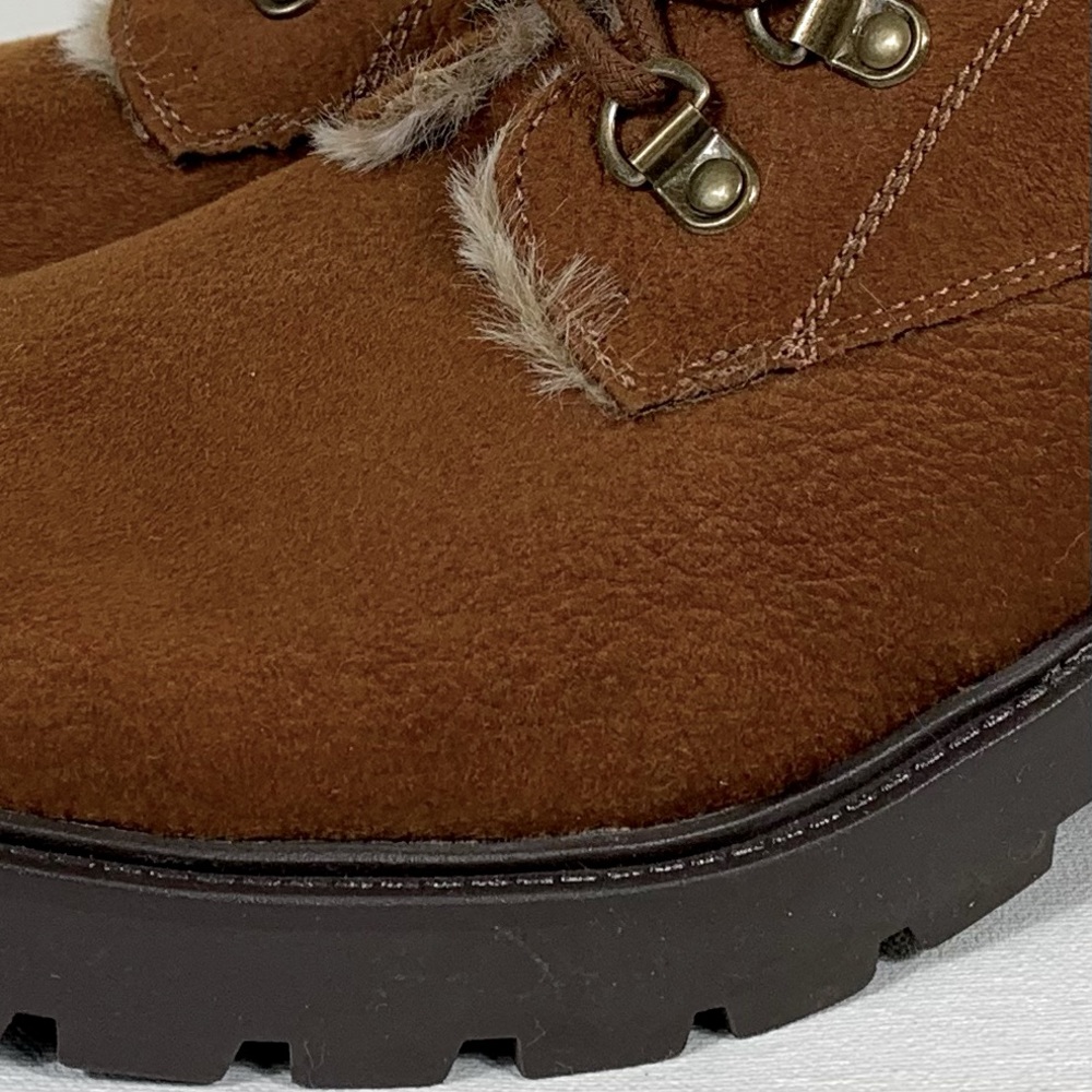 White Mountain Hiking Boot - Picture 7 of 11